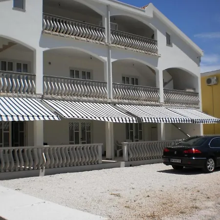 Apartamento With A Parking Space - 13817 Vir